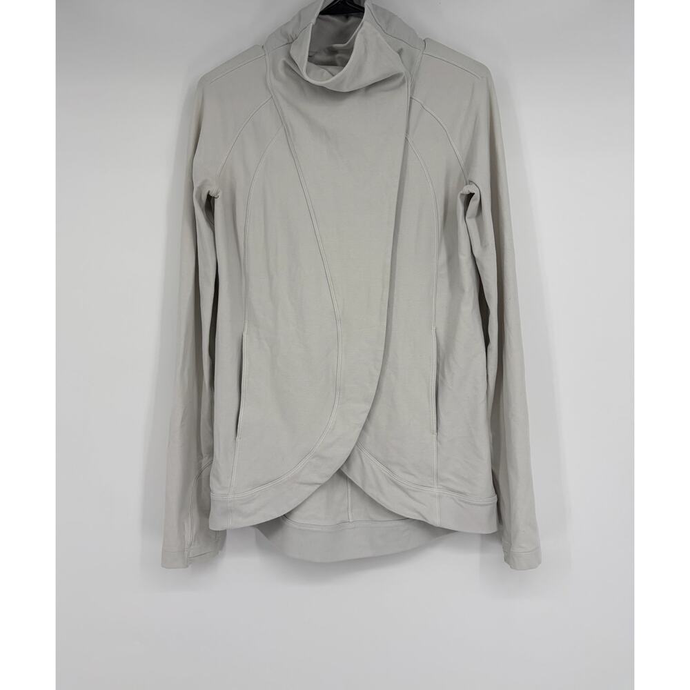 Lululemon Rulu Rally Wrap jacket - Picture 3 of 9